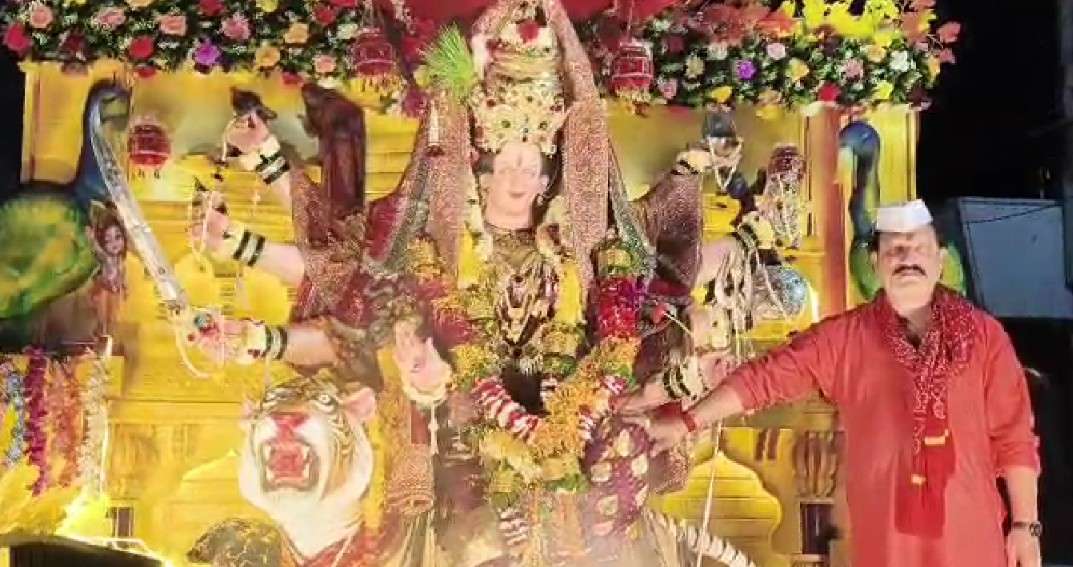 यवतमाळमध्ये आई अंबेच्या विसर्जन मिरवणुका उत्साहात; भाविकांची अलोट गर्दी, दोन हजार २०० पोलीस तैनात