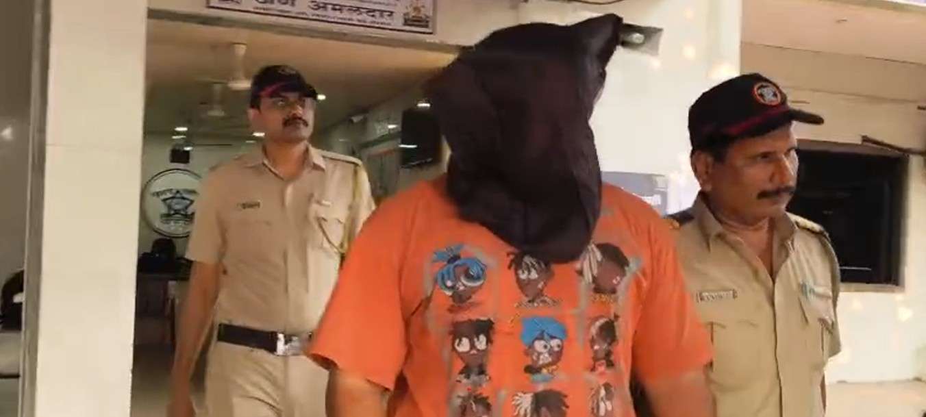 घणसोलीत आक्षेपार्ह व्हिडिओंची धमकी देऊन महिलेकडून ३८ लाख उकळल्याचा आरोप; जिम चालकाला अटक